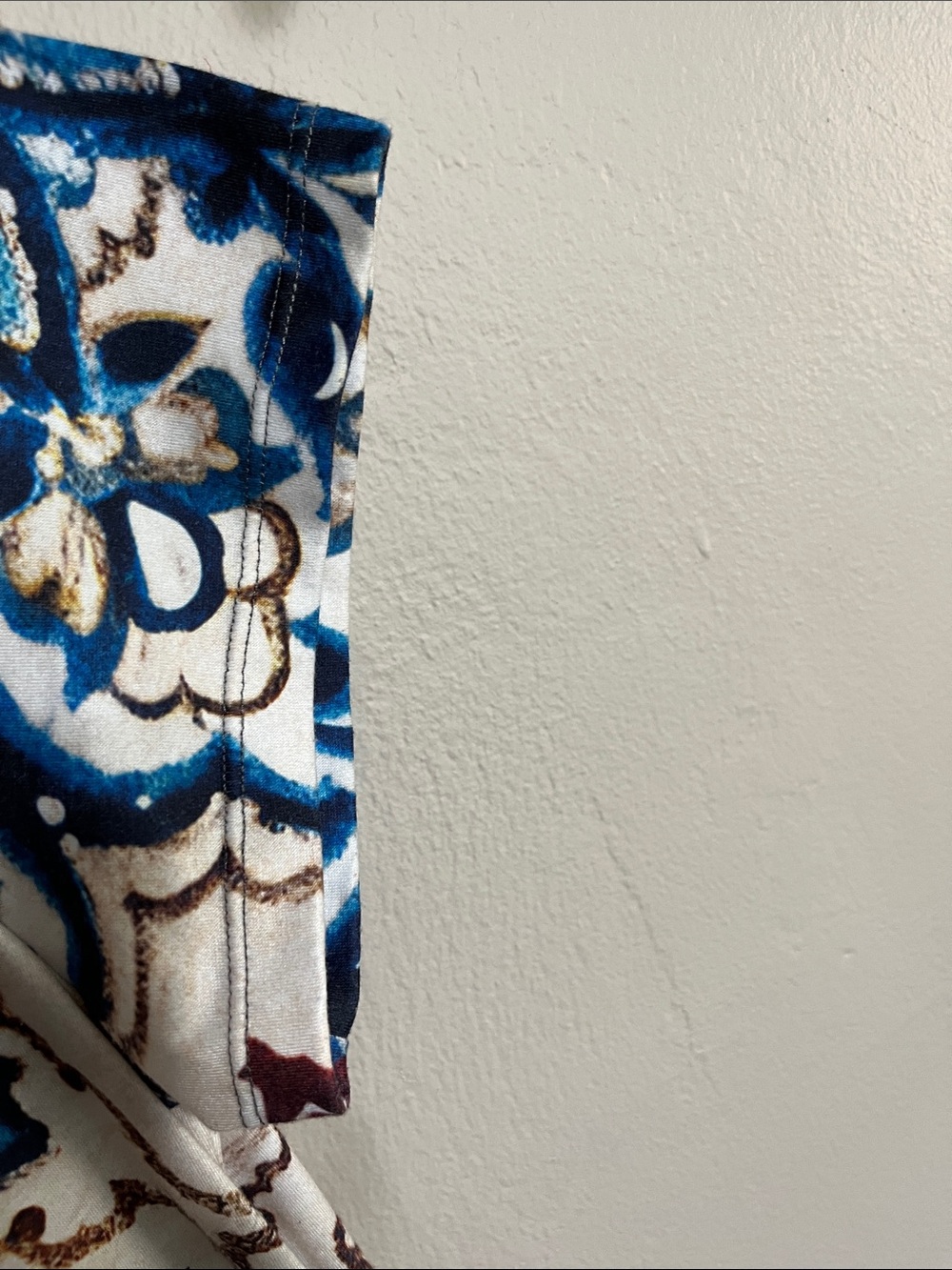 Blue and White Printed Short-Sleeve Maxi Dress by - Picture 3 of 7
